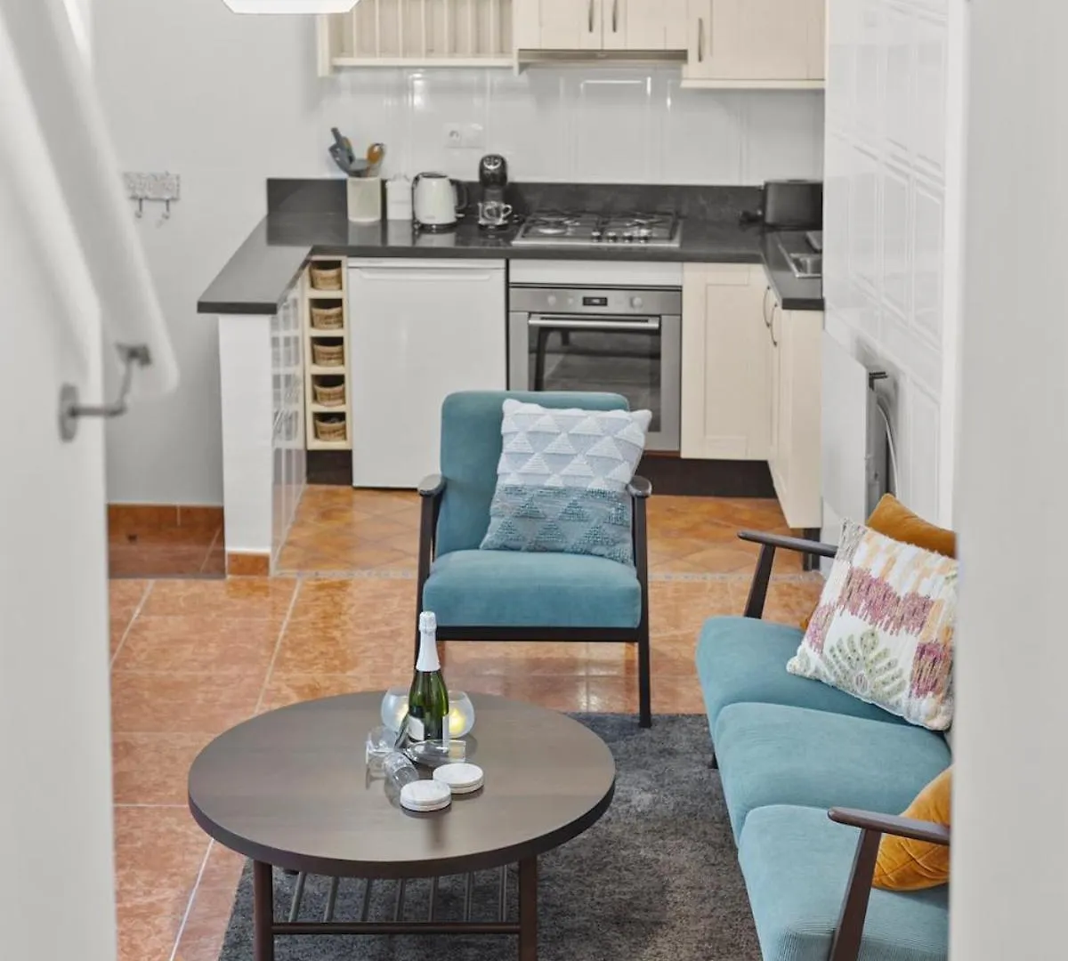 Andalucian House With Rooftop Terrace In The Heart Of フリヒリアナ 0*,